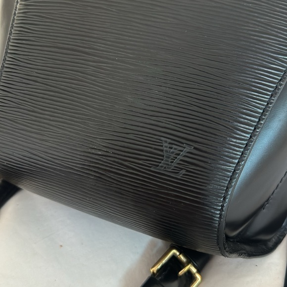 LOUIS VUITTON Vintage Epi Mabillon - Picture 2 of 7